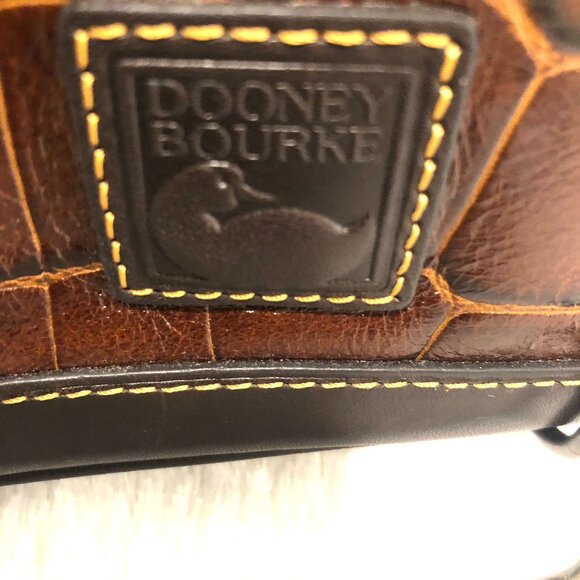 Dooney & Bourke Cognac Leather Croc Embossed Style Domed Cosmetic / Accessory Ba - Picture 5 of 7